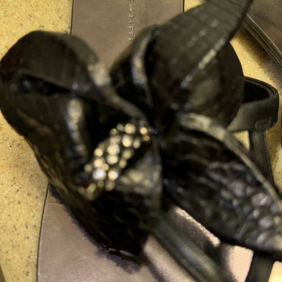 Beautiful brand new sandals - Picture 5 of 5